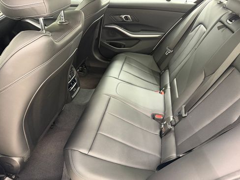 Certified 2024 BMW 330i Sedan w/ Convenience Package RWD image 22