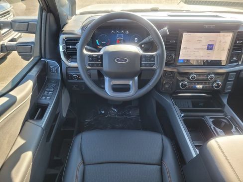 New 2026 Ford F250 4x4 Crew Cab Super Duty image 7
