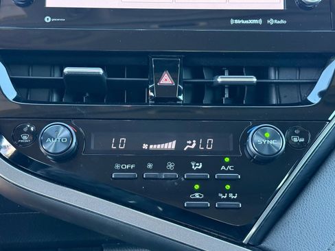 Used 2024 Toyota Camry XLE image 23