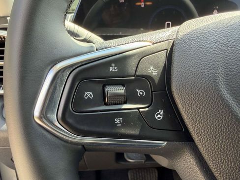 Used 2025 Chevrolet Trax ACTIV w/ Driver Confidence Package FWD image 9