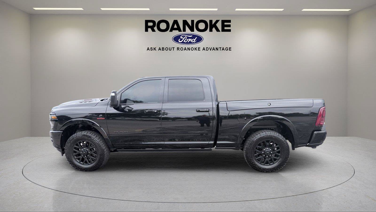 Used 2026 RAM 3500 Limited AWD/4WD image 35