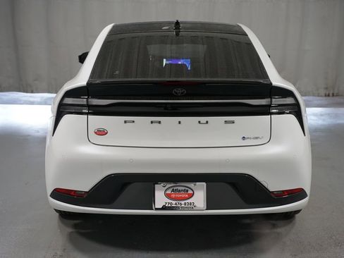 New 2026 Toyota Prius Plug-In Hybrid image 7