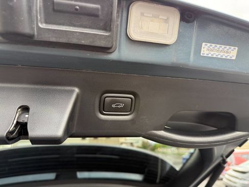 Used 2023 Hyundai Ioniq 5 SEL image 18