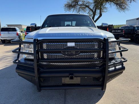 Used 2014 Ford F250 Platinum w/ FX4 Off-Road Package AWD/4WD image 2