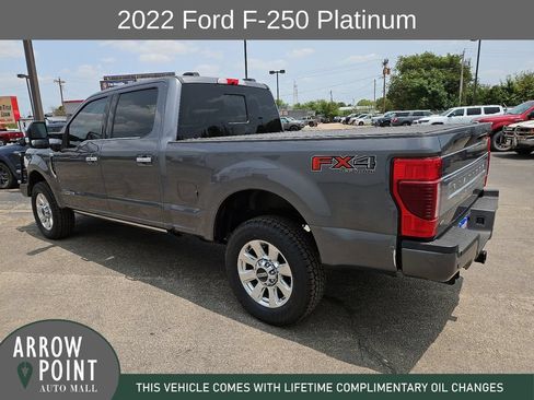 Used 2022 Ford F250 Platinum w/ FX4 Off-Road Package AWD/4WD image 8
