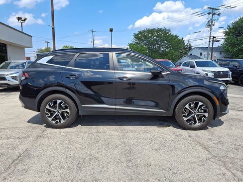 Used 2023 Kia Sportage EX w/ EX Premium Package AWD/4WD image 8