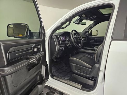 Used 2022 RAM 3500 Limited image 17