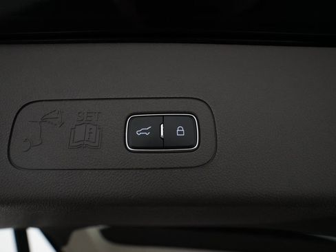 Used 2023 Lincoln Aviator Reserve w/ Equipment Group 201A AWD/4WD image 15