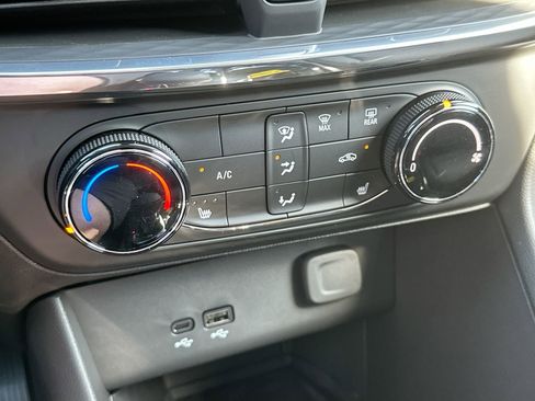 New 2026 Buick Encore GX Preferred w/ Advanced Technology Package image 18