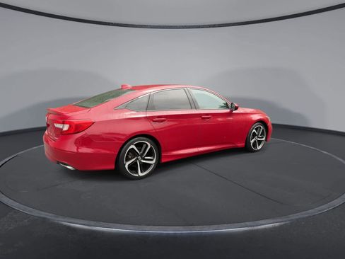 Used 2018 Honda Accord Sport image 8