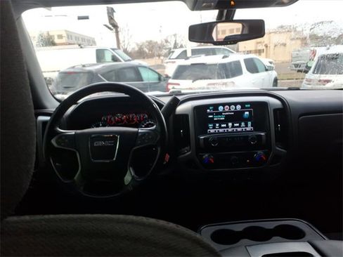 Used 2018 GMC Sierra 1500 SLE image 11