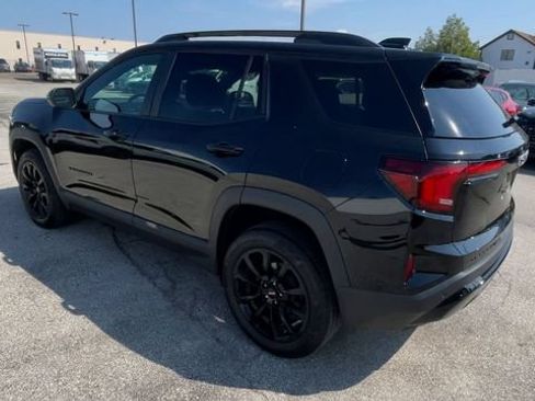 Used 2025 GMC Terrain Elevation w/ Black Edition AWD/4WD image 8