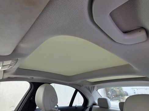Used 2015 Mercedes-Benz C 300 Sedan image 8