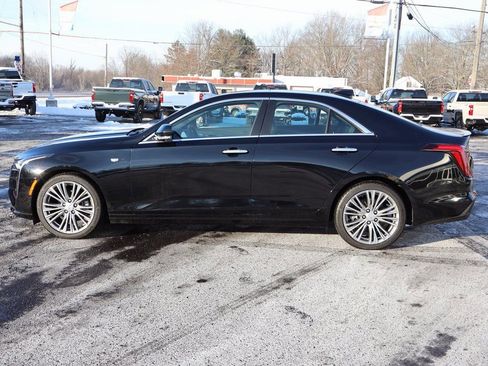 Used 2025 Cadillac CT4 Premium Luxury image 38