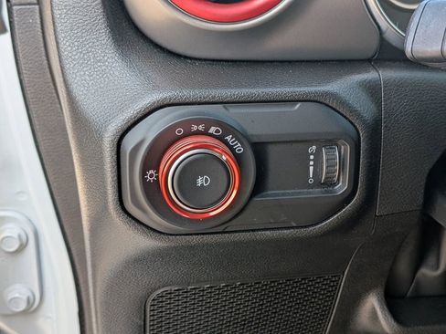 Used 2023 Jeep Wrangler Sport AWD/4WD image 18