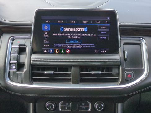 Used 2021 Chevrolet Tahoe Z71 w/ Rear Media and Nav Package AWD/4WD image 16