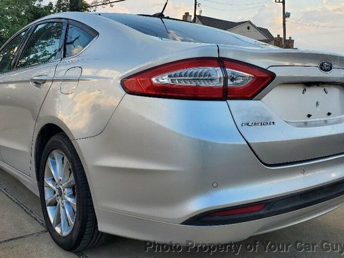 Used 2017 Ford Fusion SE image 20