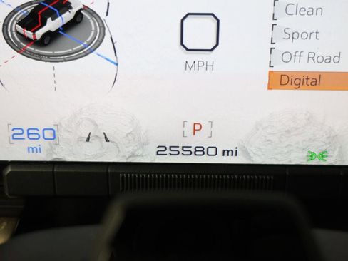 Used 2024 GMC Hummer EV 2X image 11