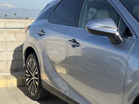New 2026 Lexus RX 350 RX 350h Premium+ image 5