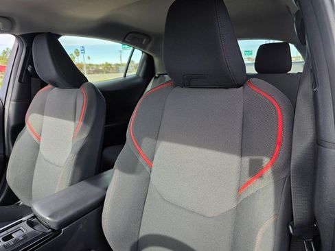 Used 2023 Toyota Prius Prime Premium image 15