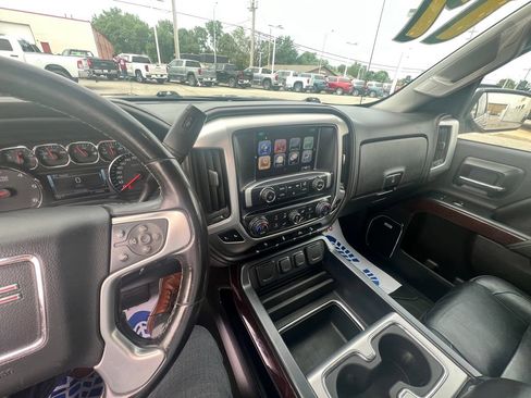 Used 2017 GMC Sierra 1500 SLT w/ SLT Premium Package AWD/4WD image 23