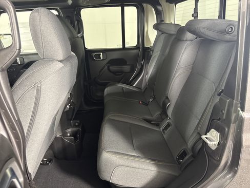 New 2026 Jeep Gladiator Sport image 14