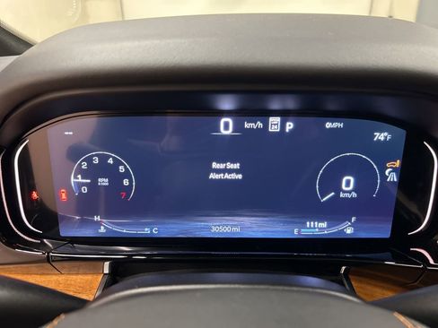 Used 2025 Jeep Grand Wagoneer Series III AWD/4WD image 21