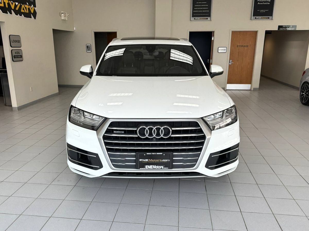 Used 2019 Audi Q7 3.0T Premium Plus w/ Premium Plus Package AWD/4WD image 3