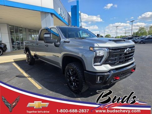 Used 2026 Chevrolet Silverado 2500 LTZ w/ LTZ Plus Package AWD/4WD image 1