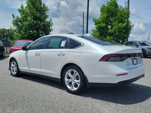 Certified 2025 Honda Accord LX image 6