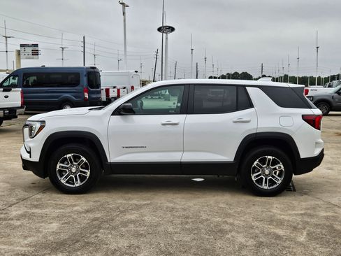 Used 2026 GMC Terrain Elevation FWD image 9