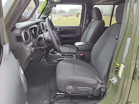 Used 2021 Jeep Wrangler Unlimited Sport image 8