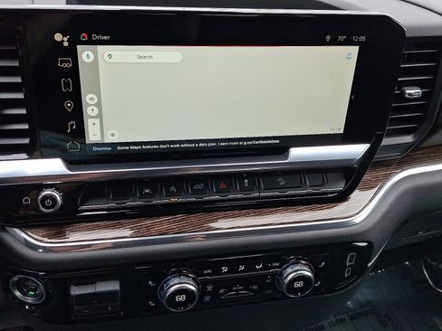 Used 2024 GMC Sierra 1500 SLE image 15