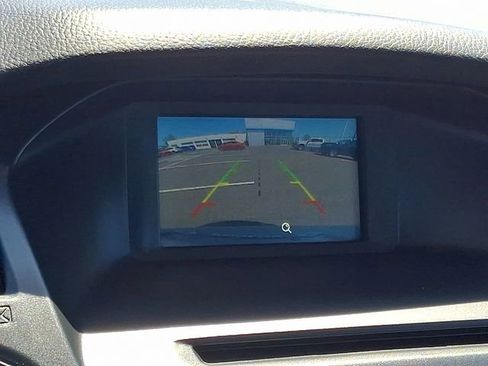 Used 2015 Ford Focus SE FWD image 18
