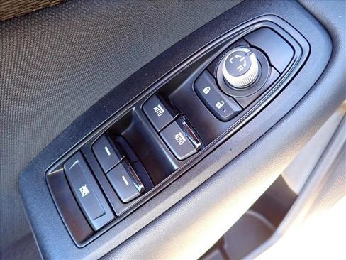 Certified 2023 Subaru Outback Premium image 16