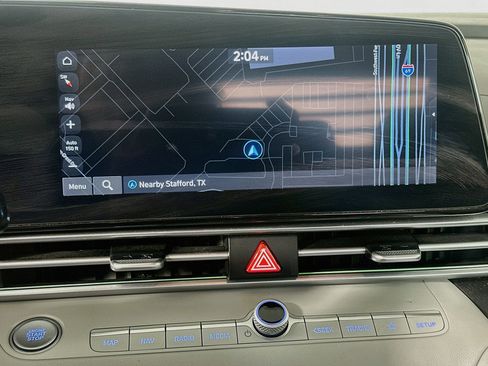 Used 2025 Hyundai Elantra Limited FWD image 22