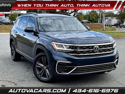 Used 2021 Volkswagen Atlas SE w/ Panoramic Sunroof Package