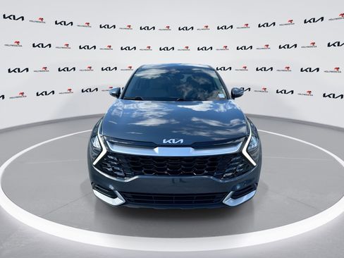 Certified 2024 Kia Sportage EX FWD image 3