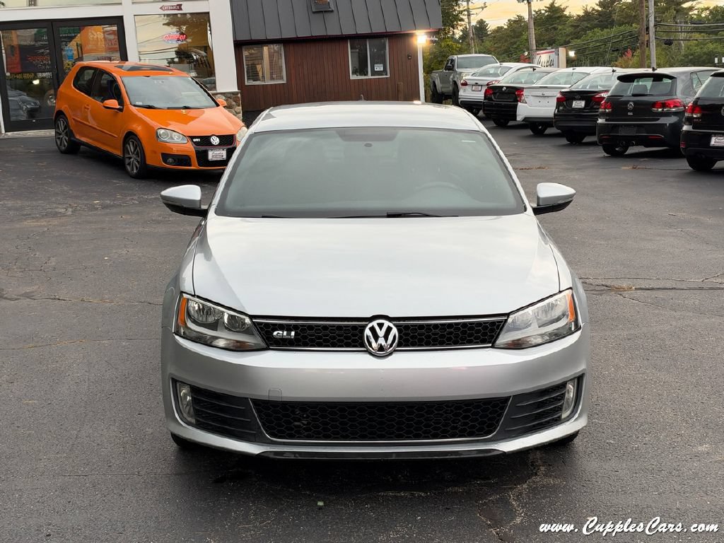 Used 2014 Volkswagen Jetta GLI FWD image 23