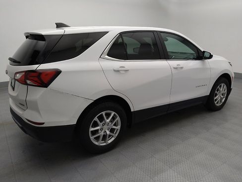 Used 2024 Chevrolet Equinox LT w/ LPO, Floor Liner Package AWD/4WD image 10
