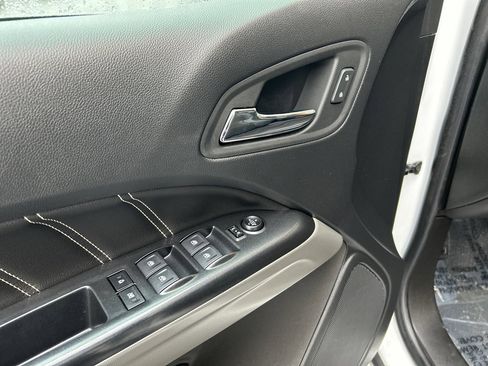 Used 2021 GMC Canyon Denali image 18