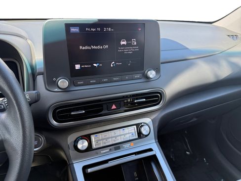 Certified 2023 Hyundai Kona SE image 12