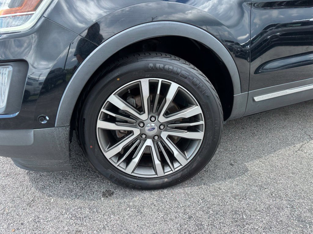 Used 2017 Ford Explorer Platinum AWD/4WD image 47
