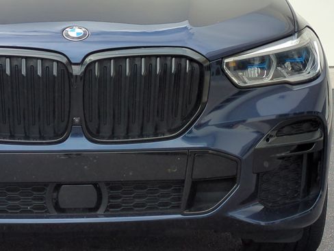Used 2022 BMW X5 M50i w/ Executive Package AWD/4WD image 5
