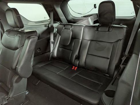 Used 2020 Ford Explorer ST w/ Premium Technology Package AWD/4WD image 28