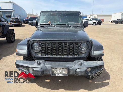 Used 2024 Jeep Gladiator Sport AWD/4WD image 2