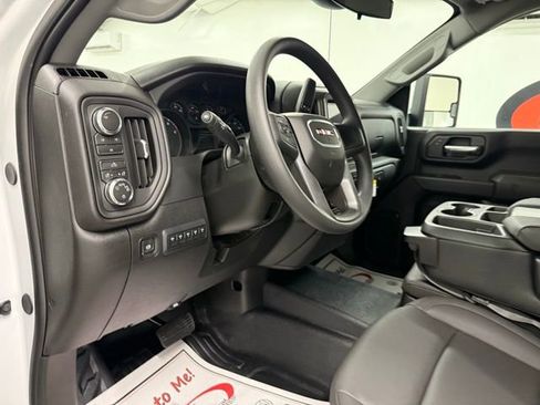 New 2026 GMC Sierra 3500 Pro w/ Convenience Package image 10