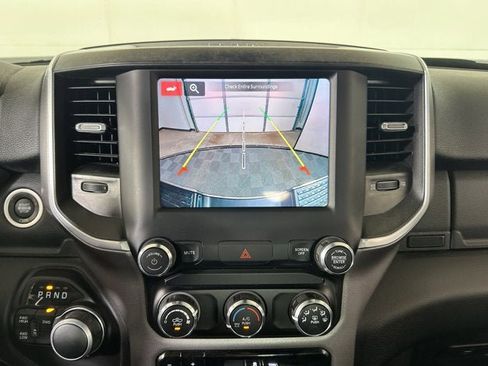 Used 2024 RAM 2500 Big Horn AWD/4WD image 12