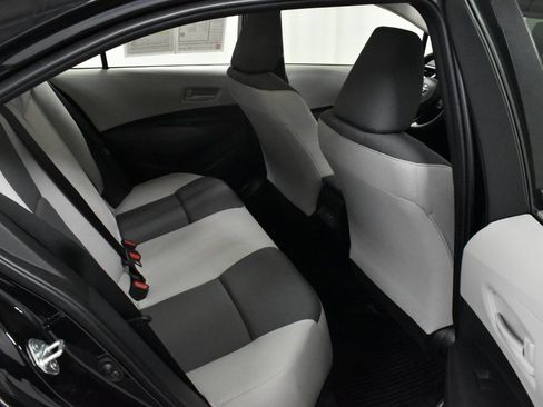 Used 2023 Toyota Corolla LE image 17