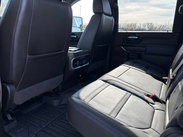 Used 2022 GMC Sierra 3500 Denali w/ Denali Ultimate Package AWD/4WD image 42